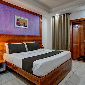 Hotel Hight Krone A Family Hotel Near Igi Airport Delhi