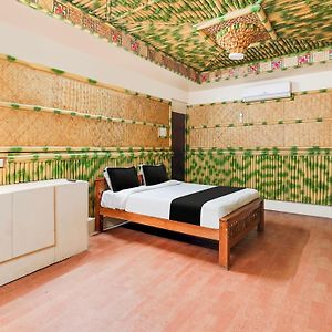 Hotel O Lawspet