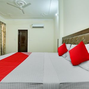 Hotel O Rose Guest House
